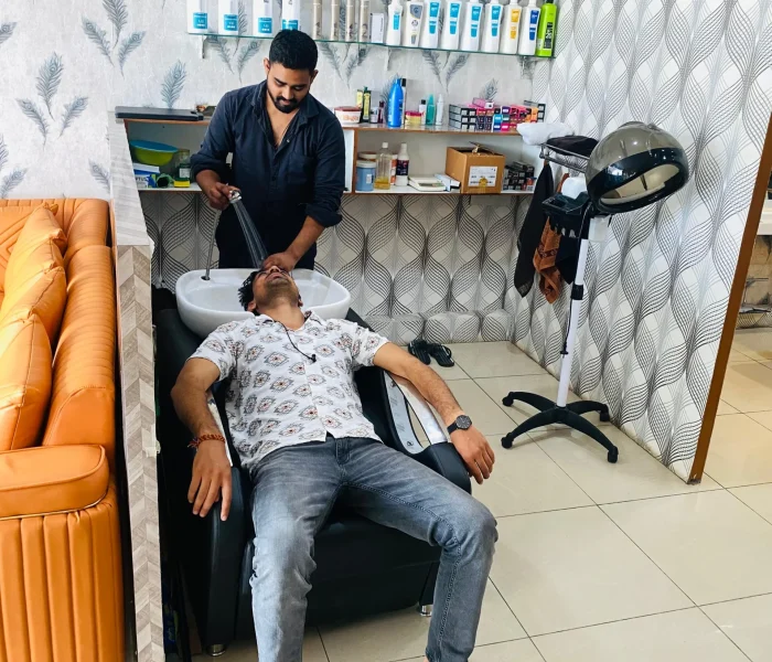 DS Beauty Lounge Unisex Salon