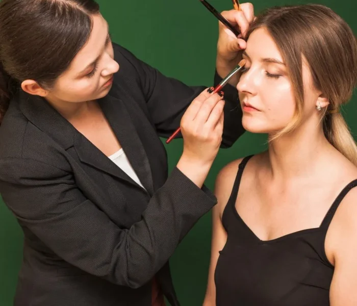 DS Beauty Lounge & Unisex Salon (2)