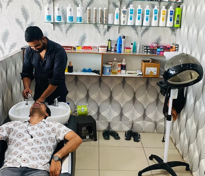 DS Beauty Lounge Unisex Salon